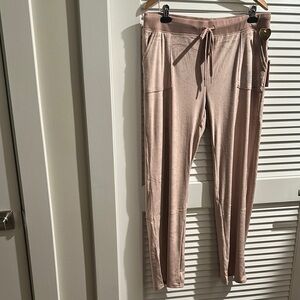 NWT Juicy Couture Coco Kiss Velvet Fleece Lounge Pants with Rhinestone detail